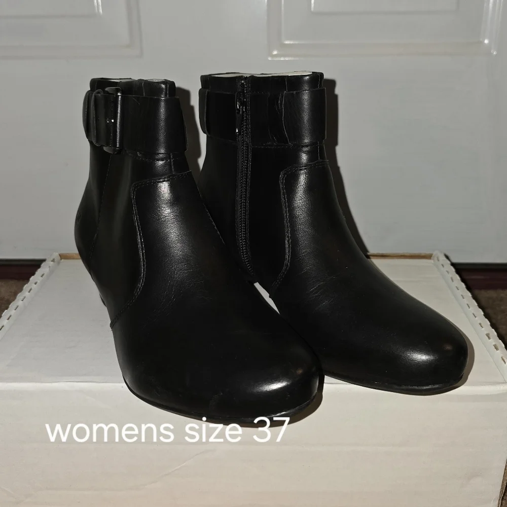 Josef Seibel Ankle Boots